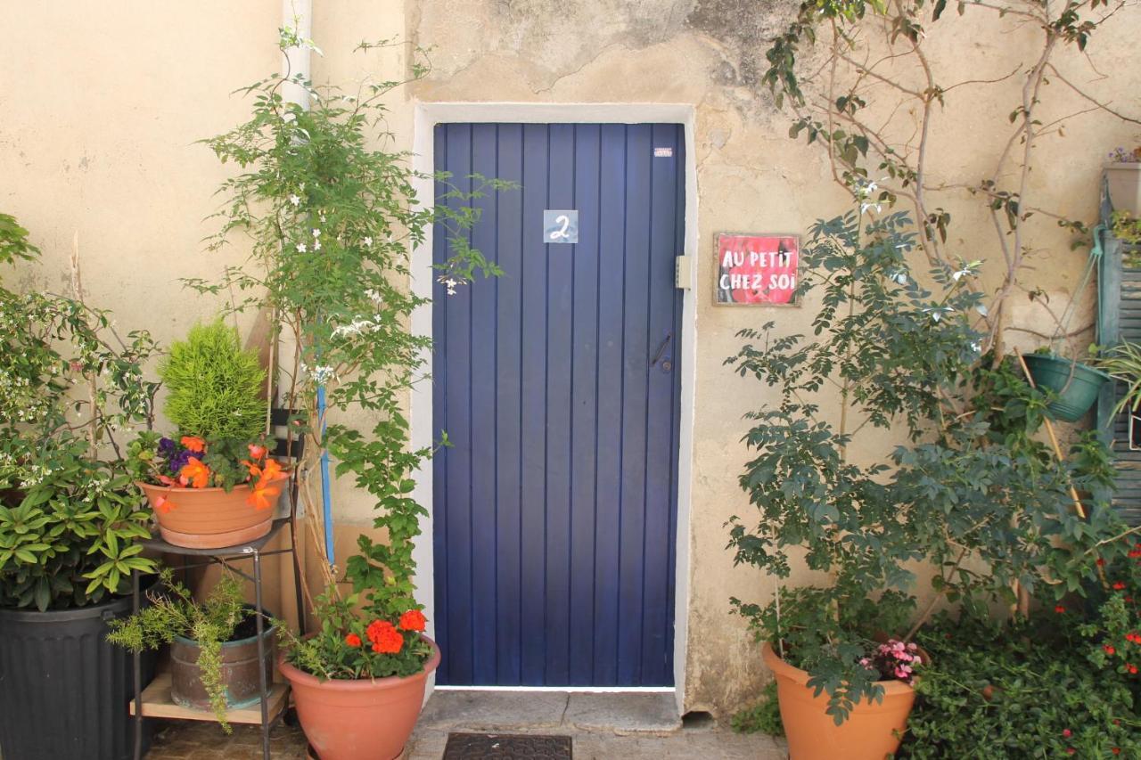 Au Petit Chez Soi Hostel Каси Екстериор снимка